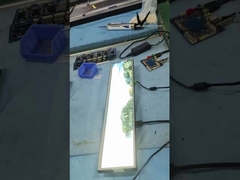 24-дюймовый растянутый ЖК-дисплей