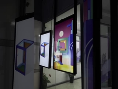 65 дюймов высокая яркость Двусторонний ЖК-дисплей 2500 нт Читаемый солнечным светом